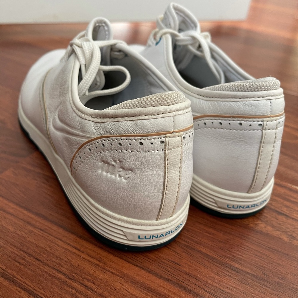 Ladies Nike Gold Lunarlows